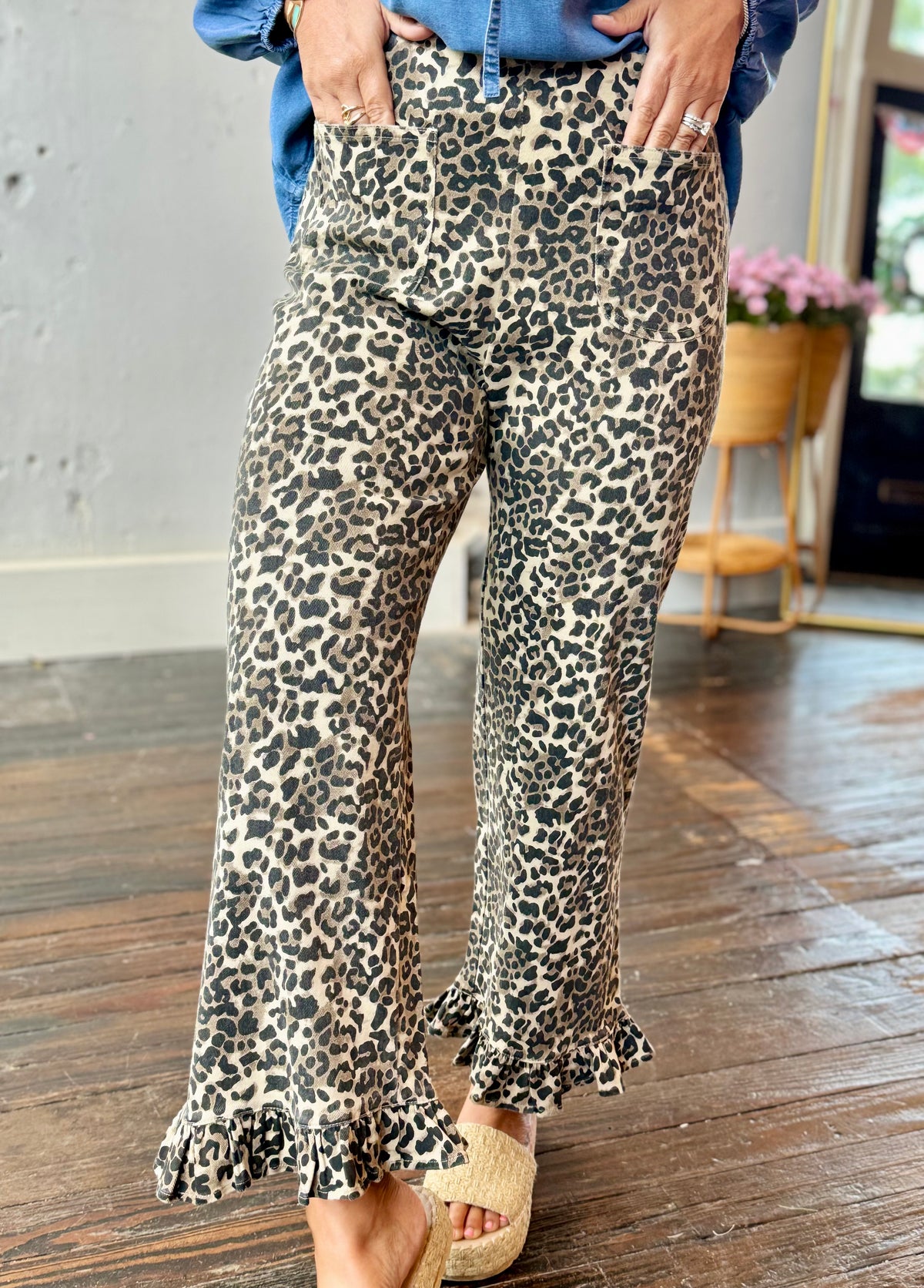 Ruffle Hem Leopard Pants | Shop Seventeen Boutique
